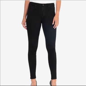 🔴Kut from the Kloth Toothpick Skinny Black Jeans